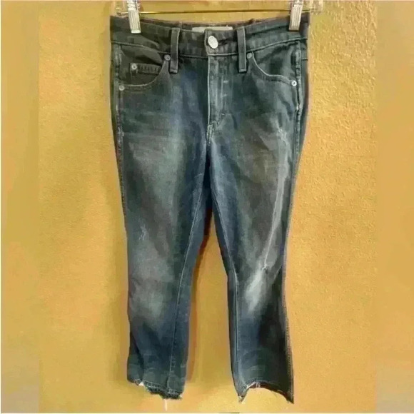 AMO- "Jane" Jeans in Old School Wash Size
24 EUC! - Picture 4 of 10